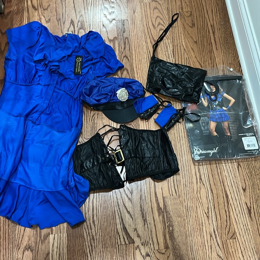 Dreamgirl police woman costume - Picture 4 of 5